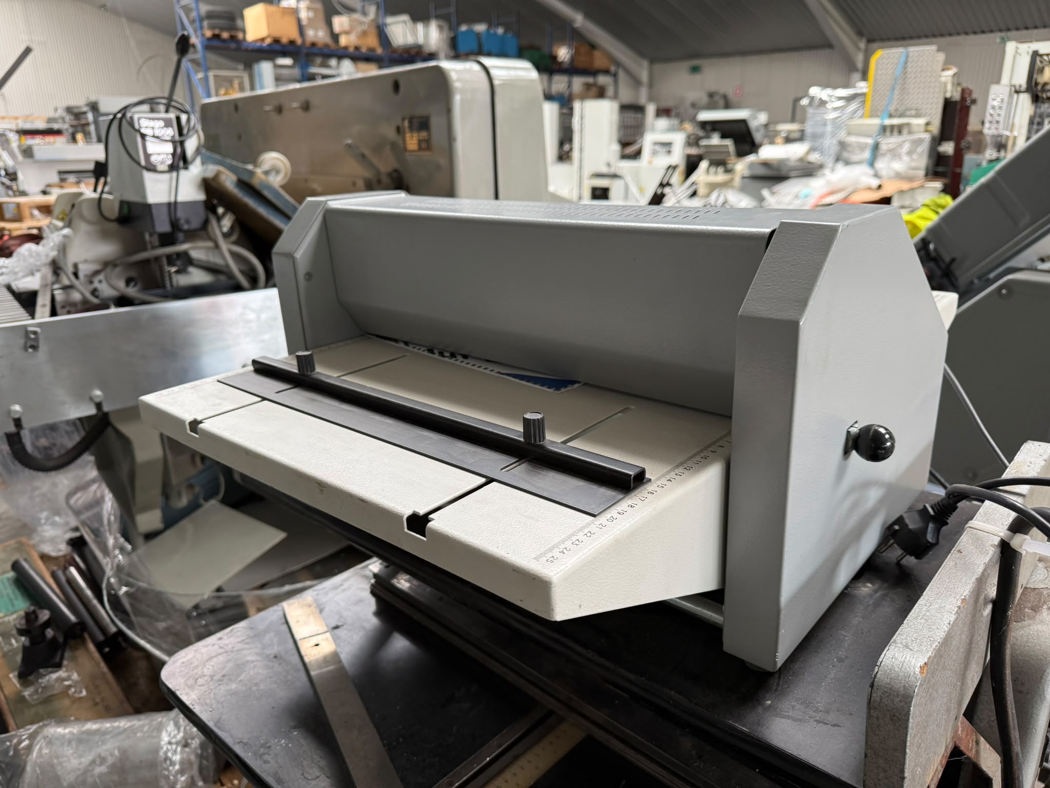 Cyklos , GMP 450. Creasing Maschine